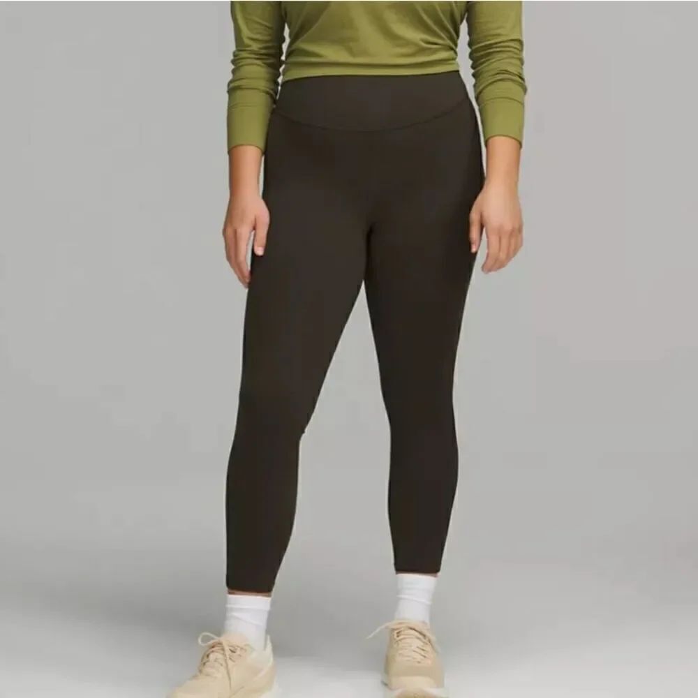 Lululemon 8 dark olive green Bace Pace high rise running tight 25" inseam Nulux